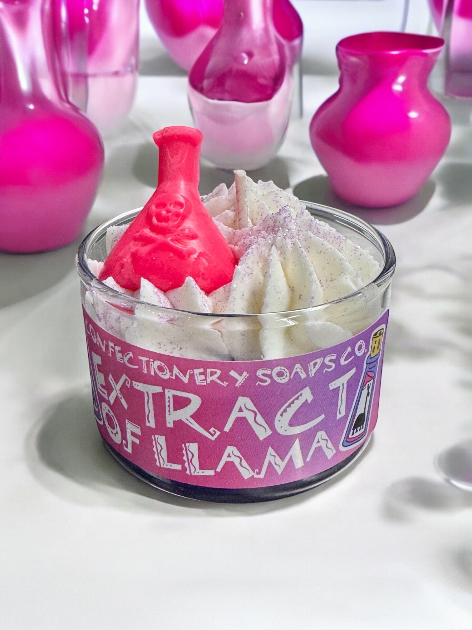 Extract of Llama Glass Candle