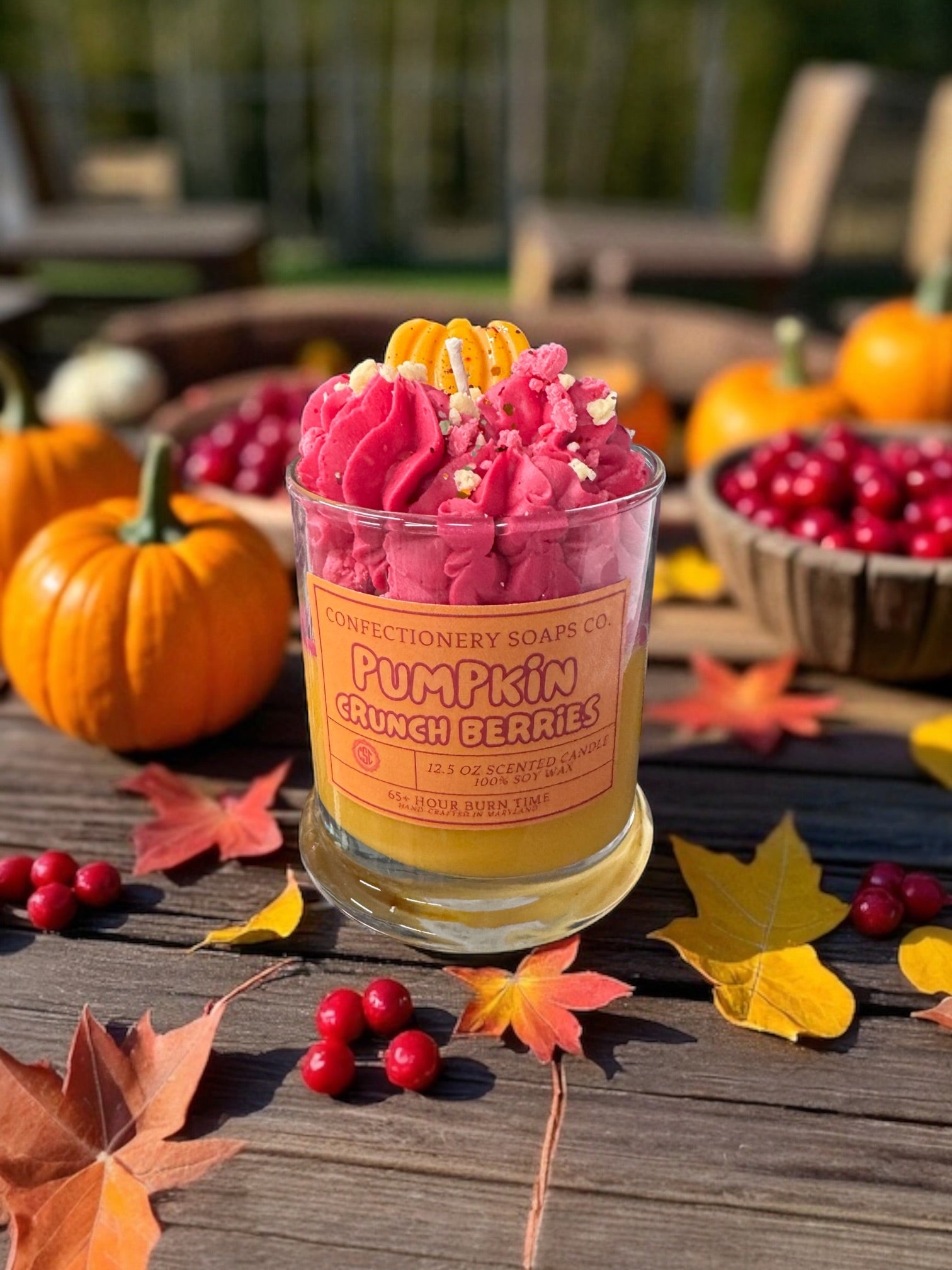 Pumpkin Crunch Berries Specialty Glass Candle